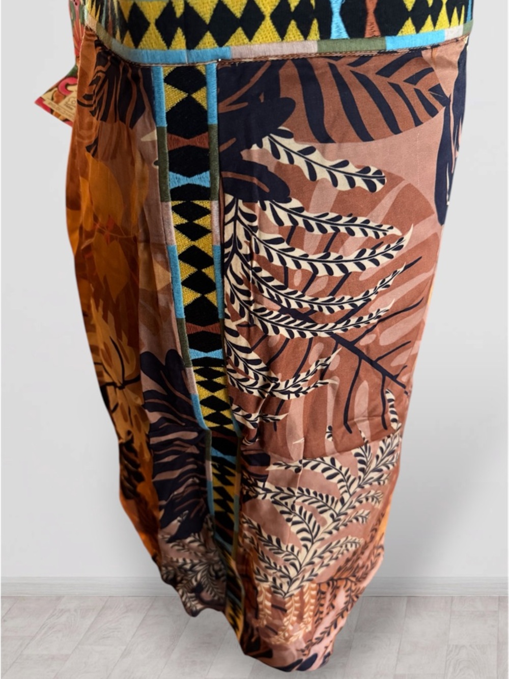 Anthropologie FARM Rio Brown and Black Tropical Print Isobel Mini Skirt - Picture 6 of 6